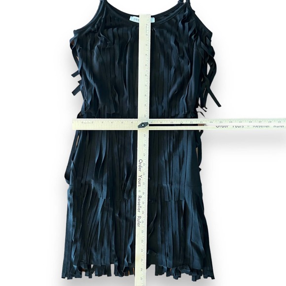 Black Layered Fringe Bodycon Dress - Picture 6 of 8